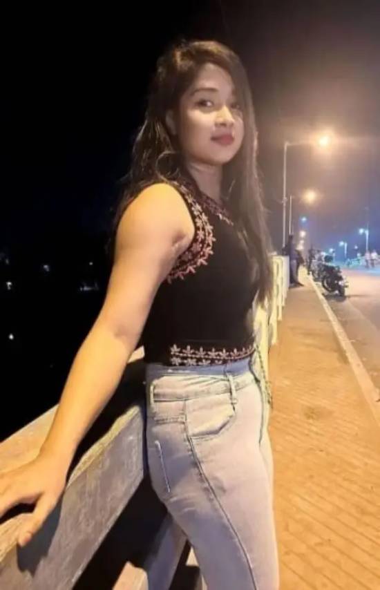 cheap call girls in Laxmi Nagar